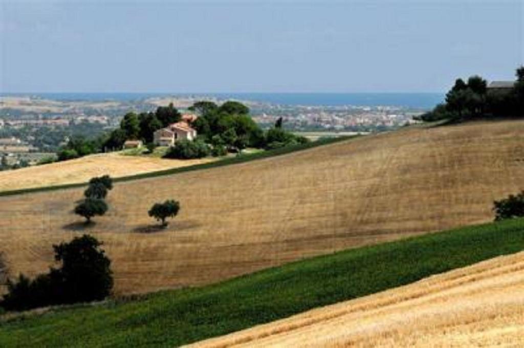 Casa Vacanze Di Charme Ripabianca Jesi Esterno foto